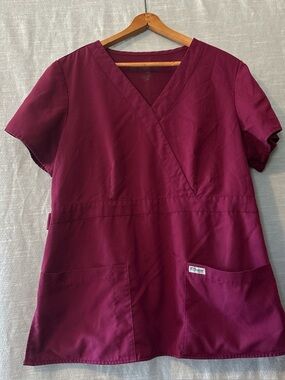 Grey’s Anatomy By Barco Scrub Top Pullover Short Sleeve Pink/Purple Women’s Sz L
